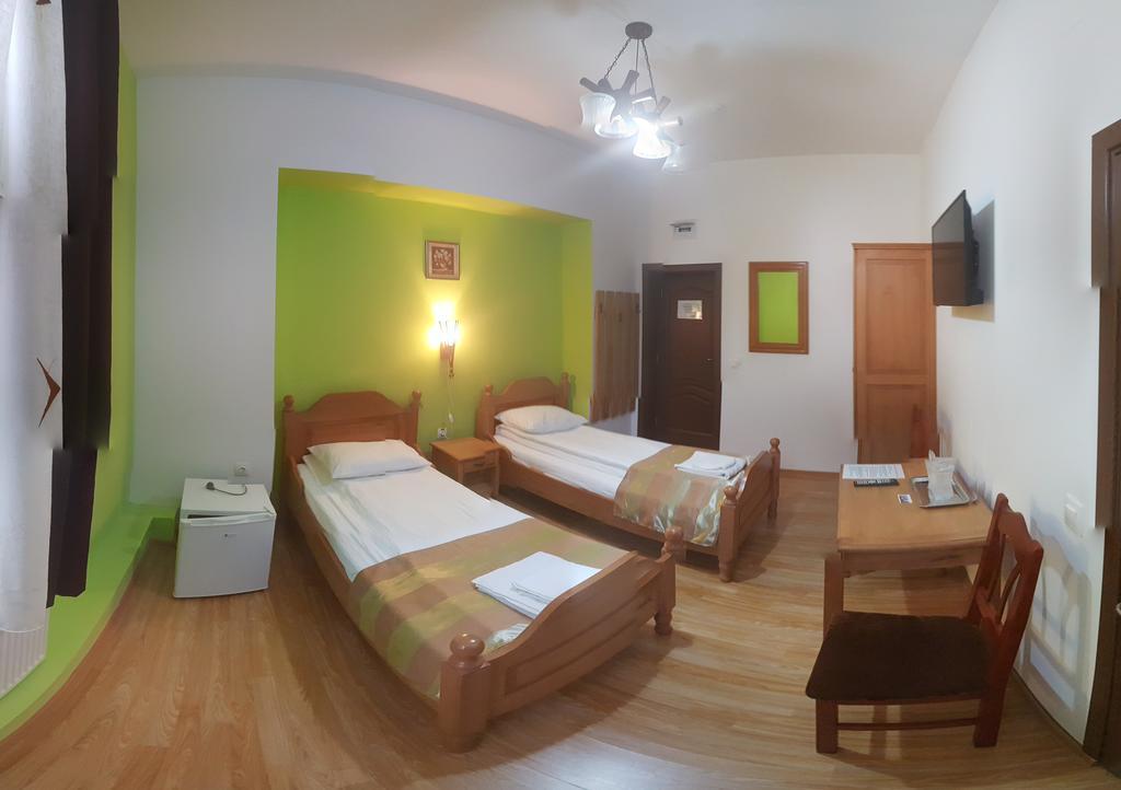 Pensiunea Muresul Hotel Targu Mures Ngoại thất bức ảnh