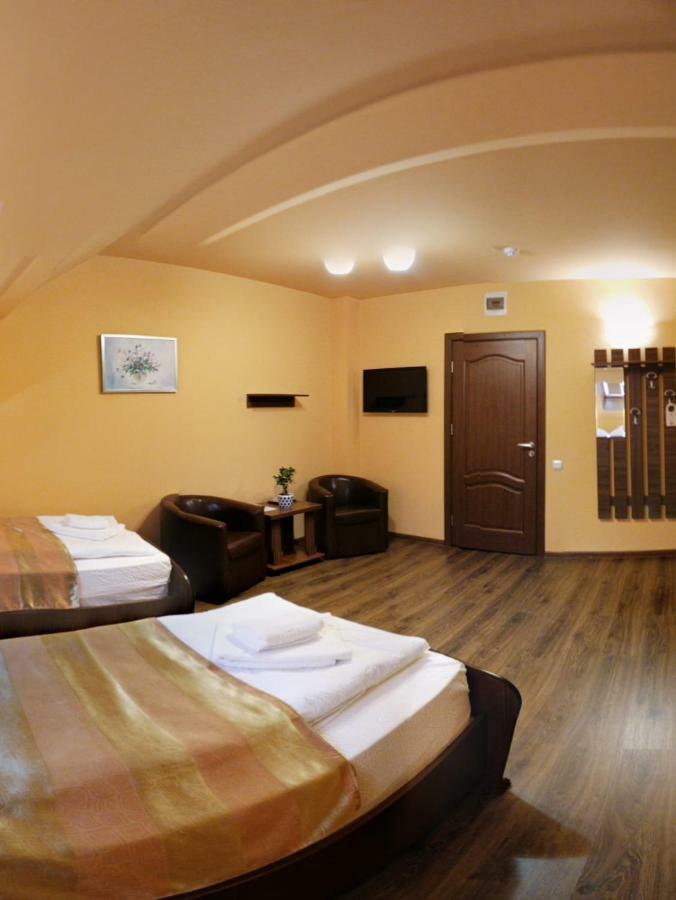 Pensiunea Muresul Hotel Targu Mures Ngoại thất bức ảnh